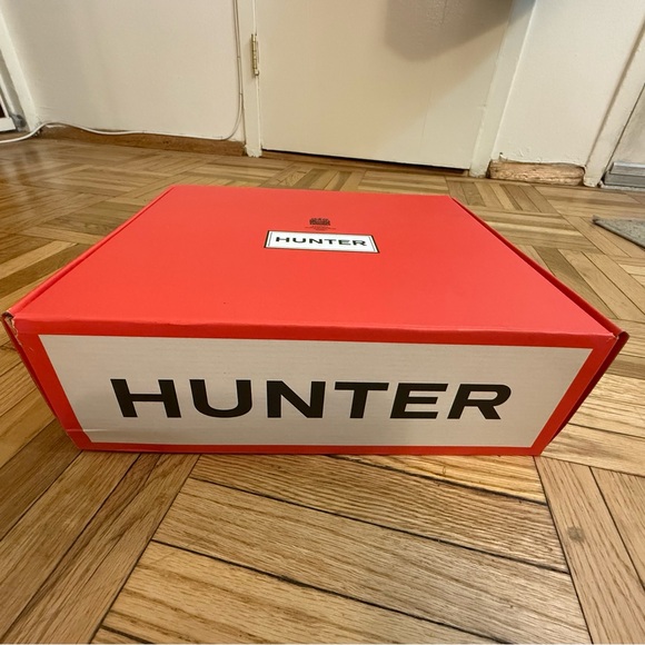 HUNTER Chelsea Rainboot size 7 - NEW in box!! - Picture 8 of 8